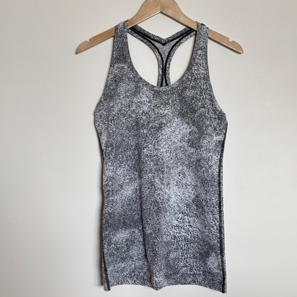 Lululemon - Cool Racerback II Tank in Luon Spray Jacquard White Black | Large - Picture 4 of 7